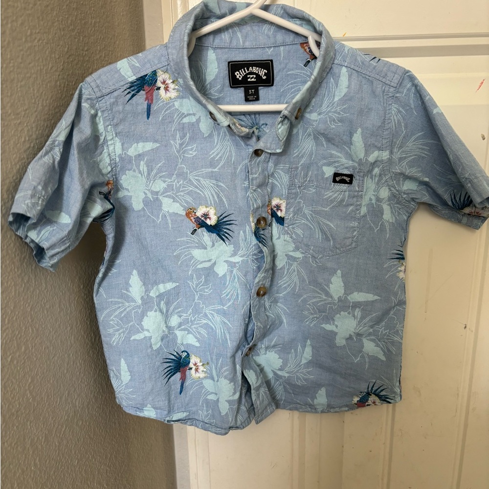 Billabong Hawaiian print button down